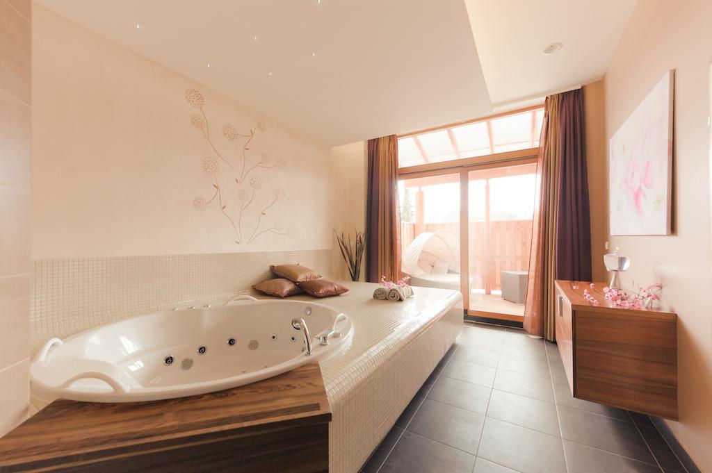 Terme Zrece - Hotel Atrij Extérieur photo